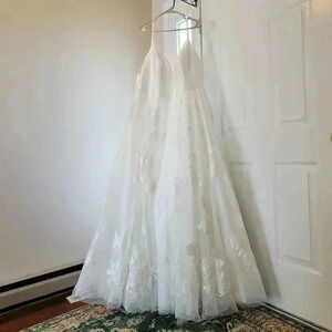 NWT Essense Of Australia‎ Ivory Porcelain Gorgeous Stunning Wedding Gown, Sz 24